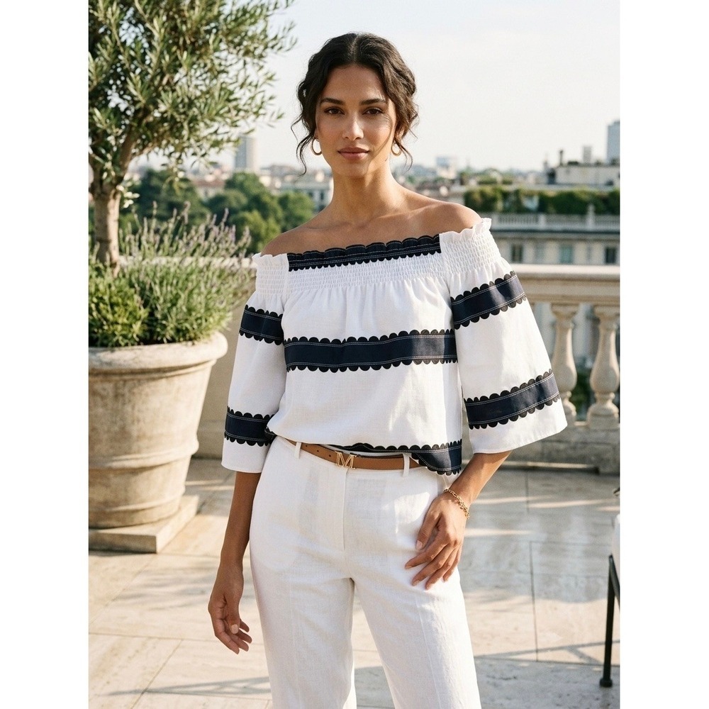 Max Mara White Navy Scallop Stripe Smocked Off-The-Shoulder Blouse Top Large